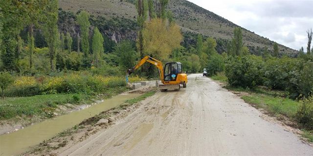 poplava u otrić seocima by stipe dominiković via slobodnadalmacija.hr
