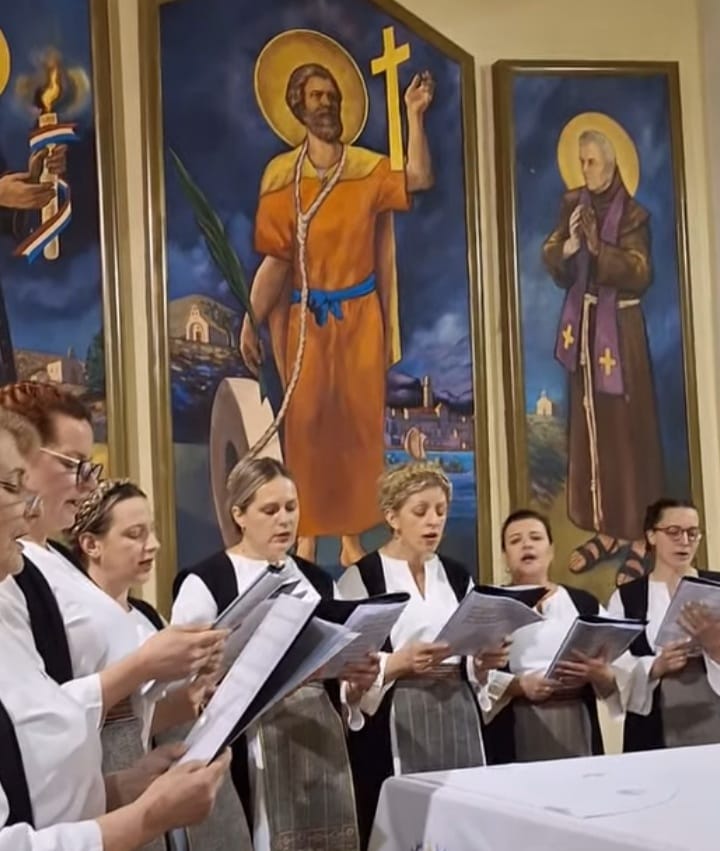 “EVO POD KRIŽ SMO DOŠLI” – korizmeni napjevi ispunili crkve u Staševici i Stablini