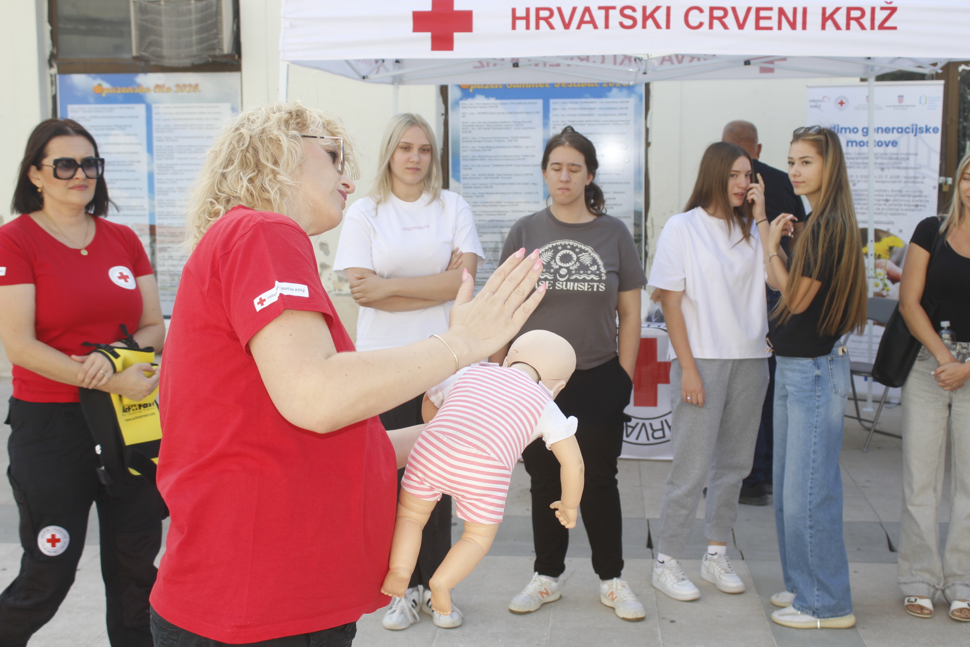 U Opuzenu obilježen Svjetski dan prve pomoći, sudjelovali i učenici Srednje i OŠ Opuzen